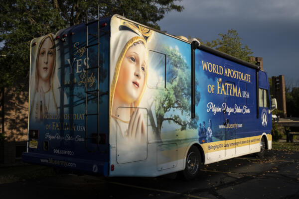 International Pilgrim Virgin Statue of Fatima visits our parish